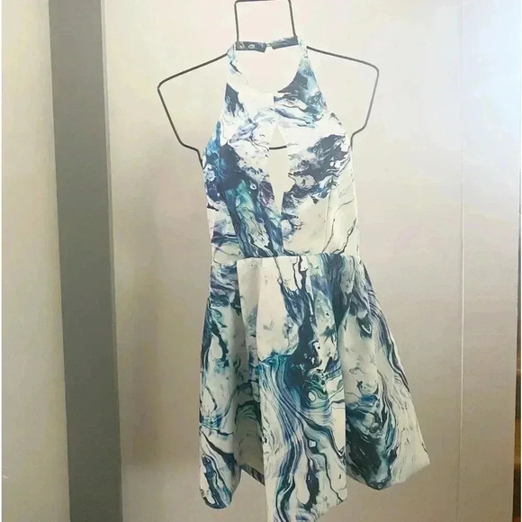 Keepsake floral dress small - Picture 1 of 4